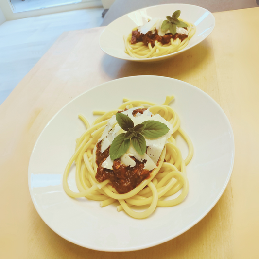 Bucatini mit Tomaten-Espresso-Sauce